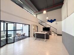 Oxley Bizhub (D14), Factory #627334531